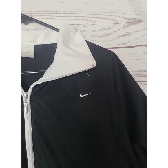Nike Black White Swoosh Logo Full Zip Athletic Windbreaker Jacket Womans Size XL - Picture 3 of 5